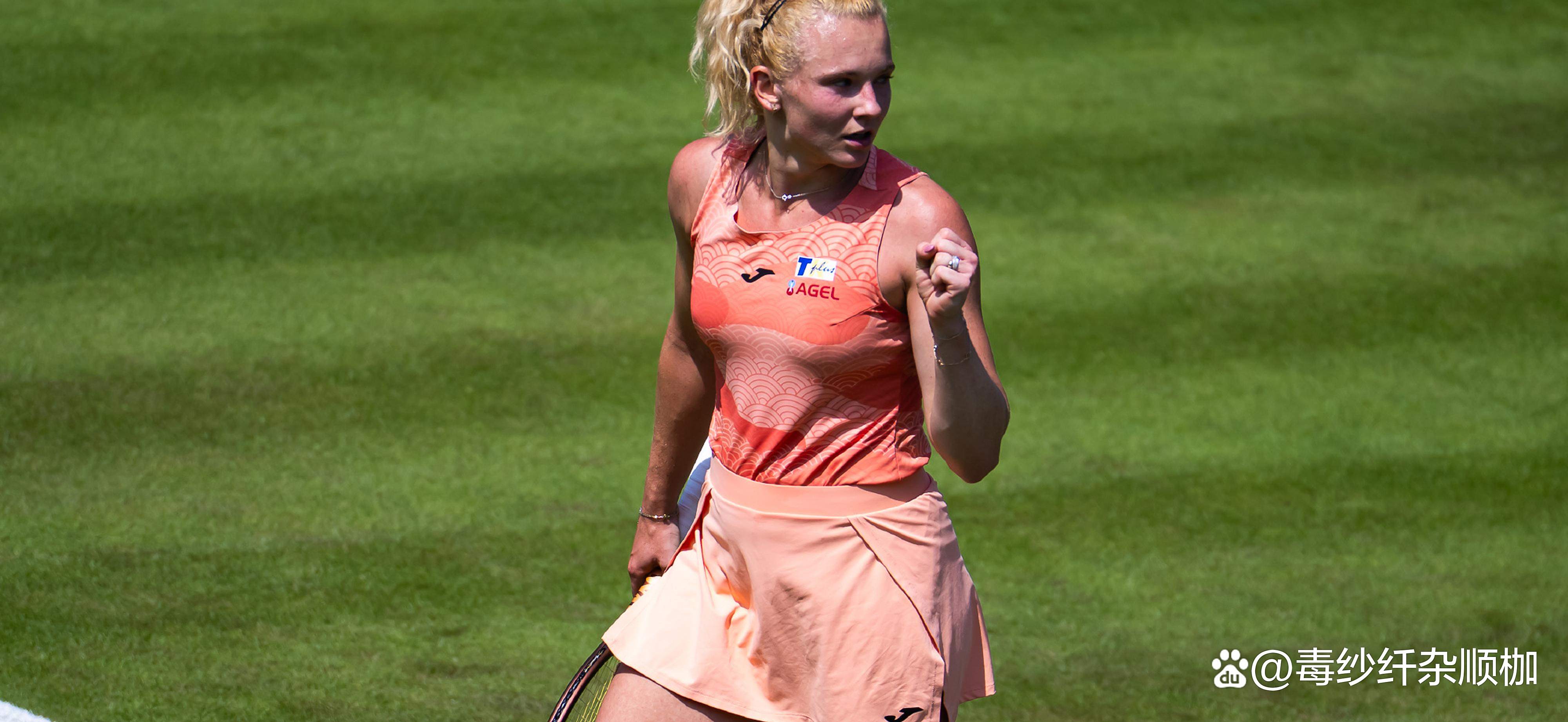 大坂直美迎来五赛季出色发挥,西班牙队观众热烈欢呼!(冲绳驻日美军日本女兵) 大坂直美迎来五赛季出色发挥,西班牙队观众热烈欢呼!(冲绳驻日美军日本女兵)