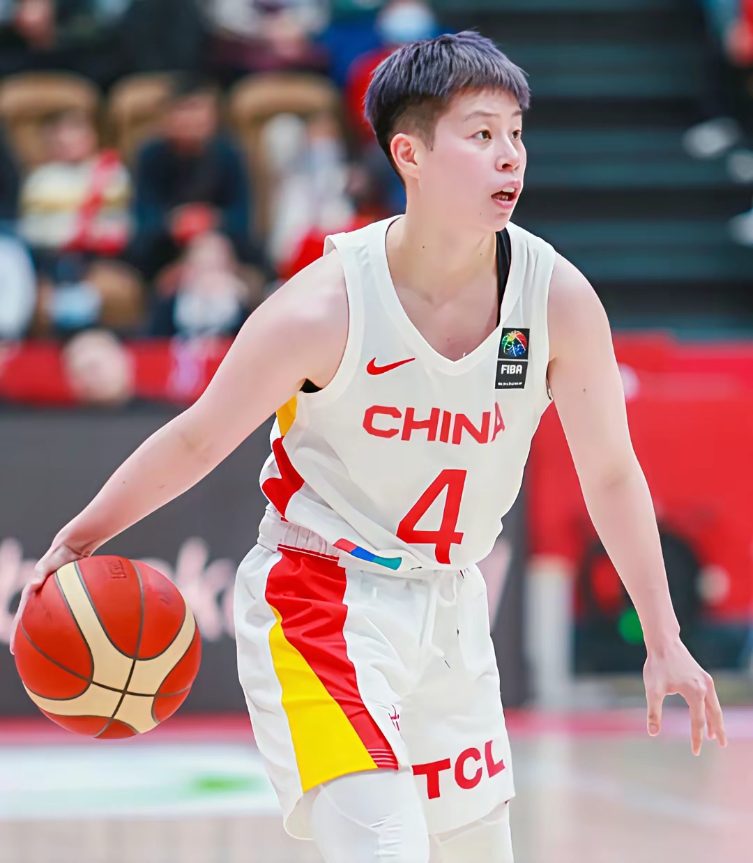 CBA季后赛赛程吃紧，犹他爵士冲刺阶段篮板制胜，悬念犹存，控场能力受关注的简单介绍